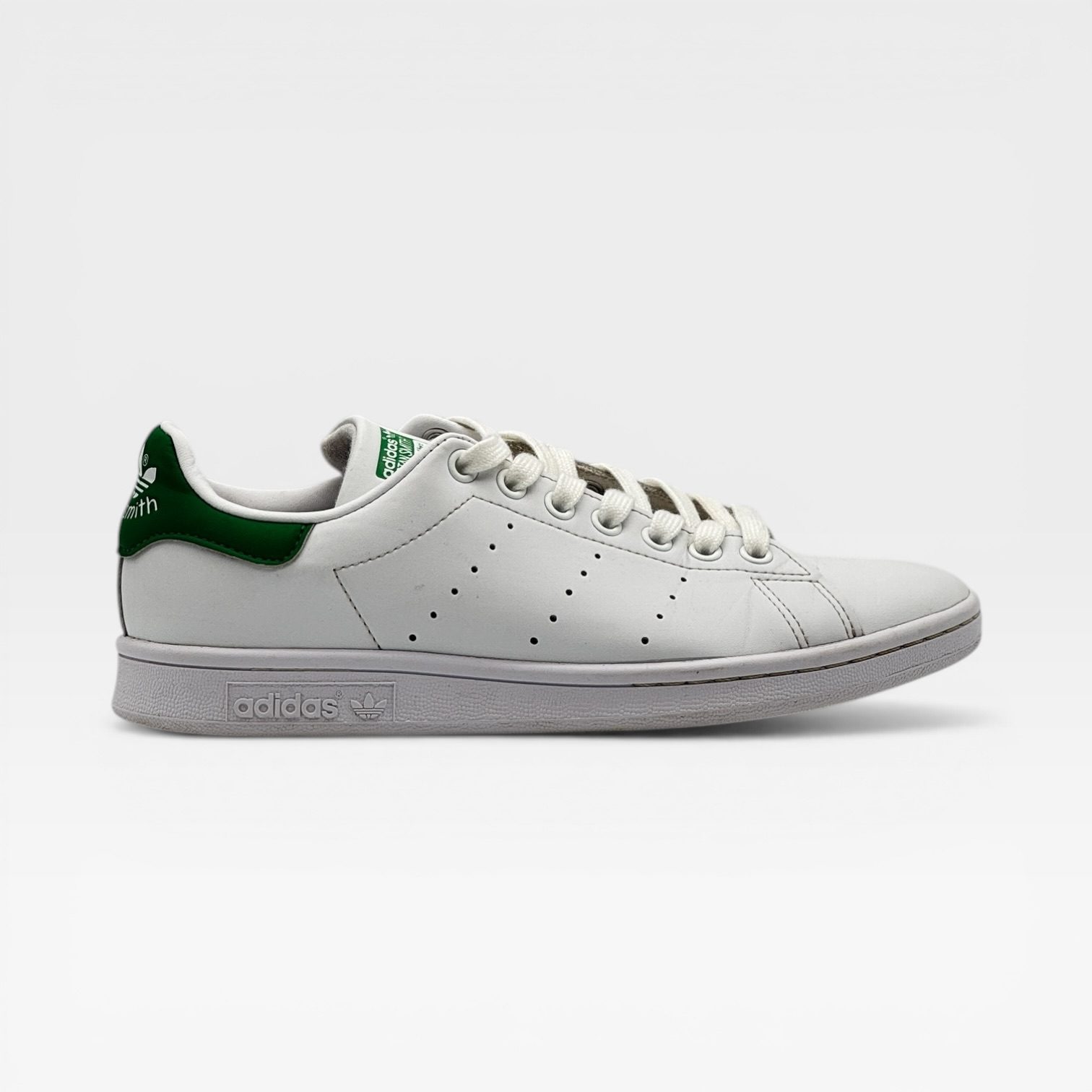 STAN SMITH