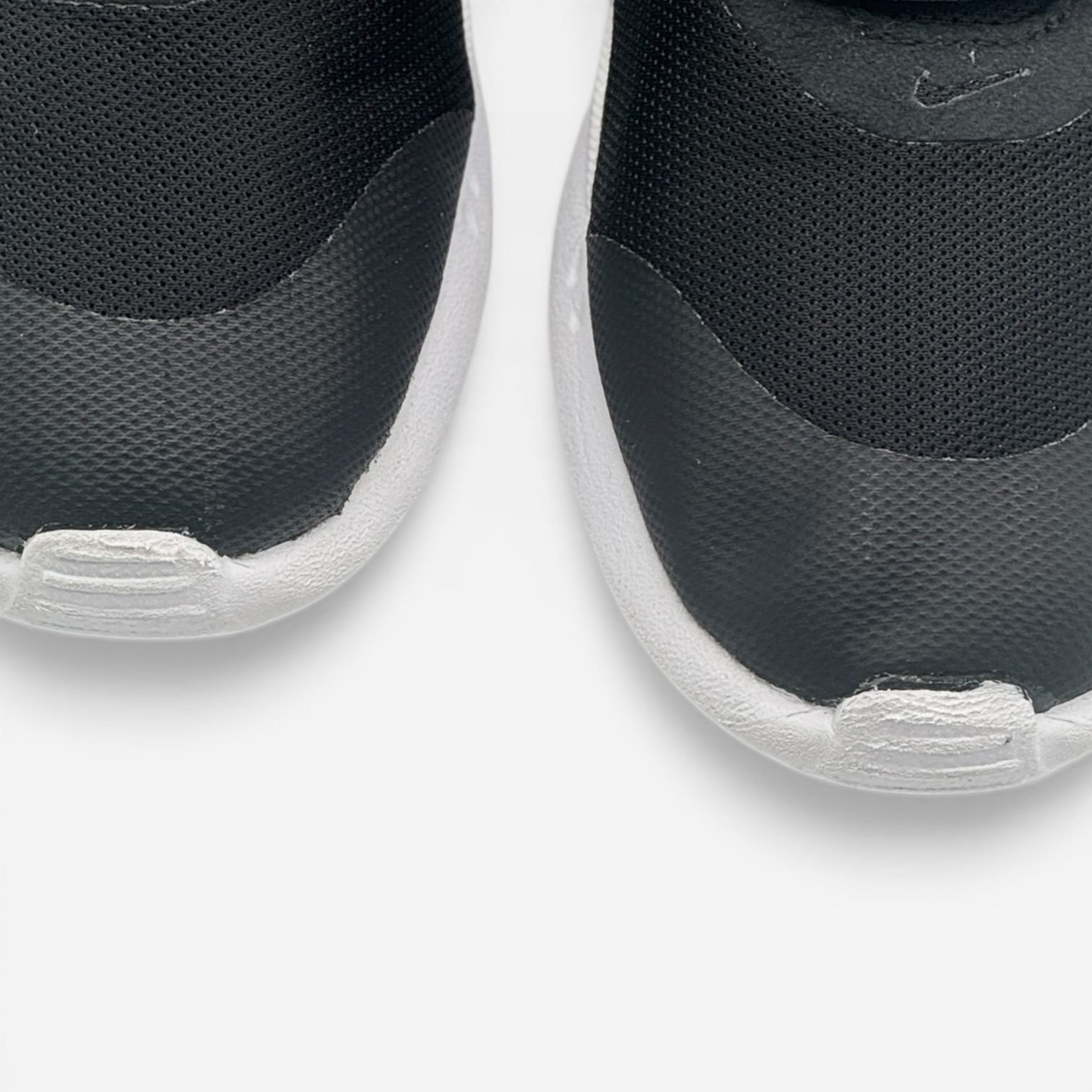 RETRO BLACK – Image 4
