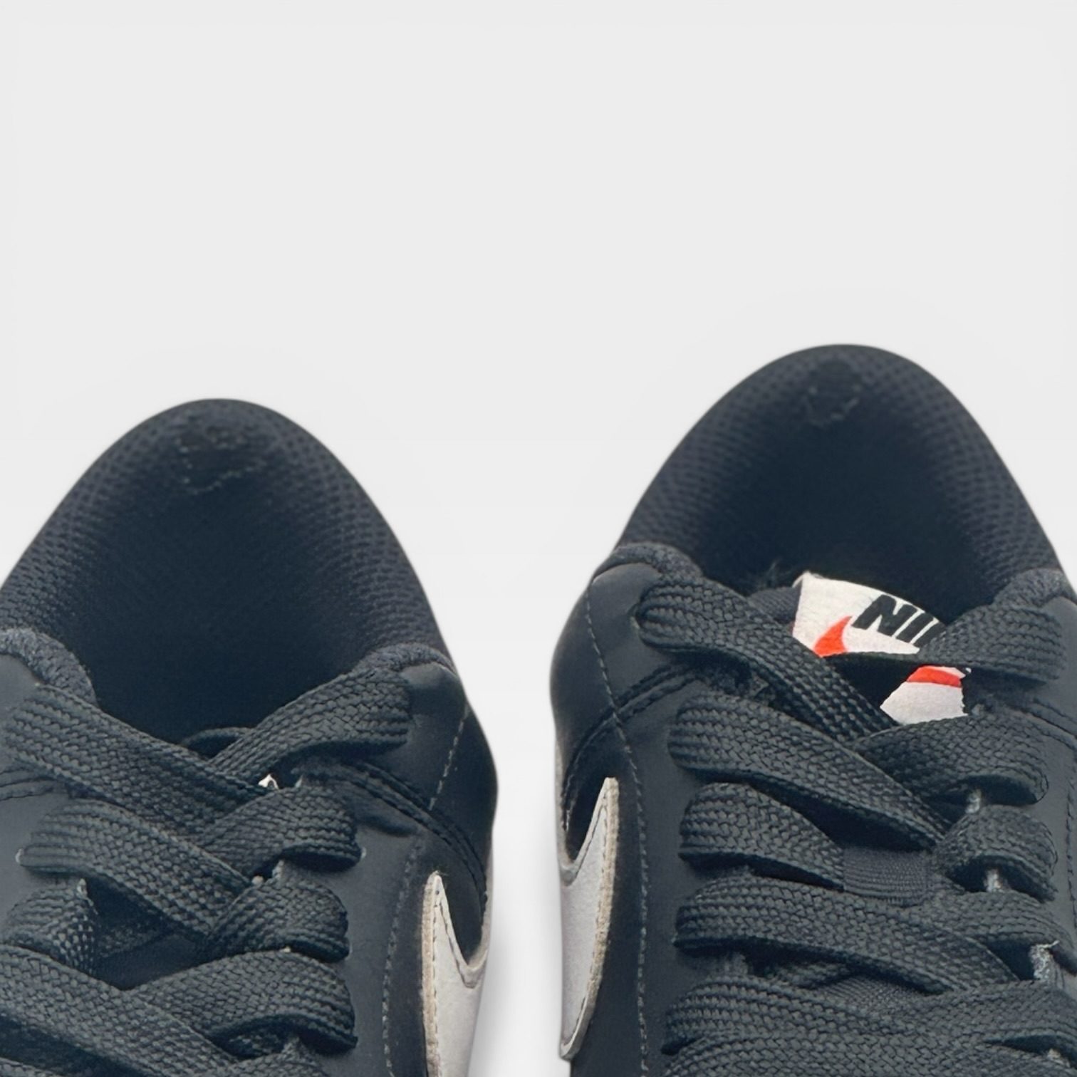 RETRO BLACK – Image 5