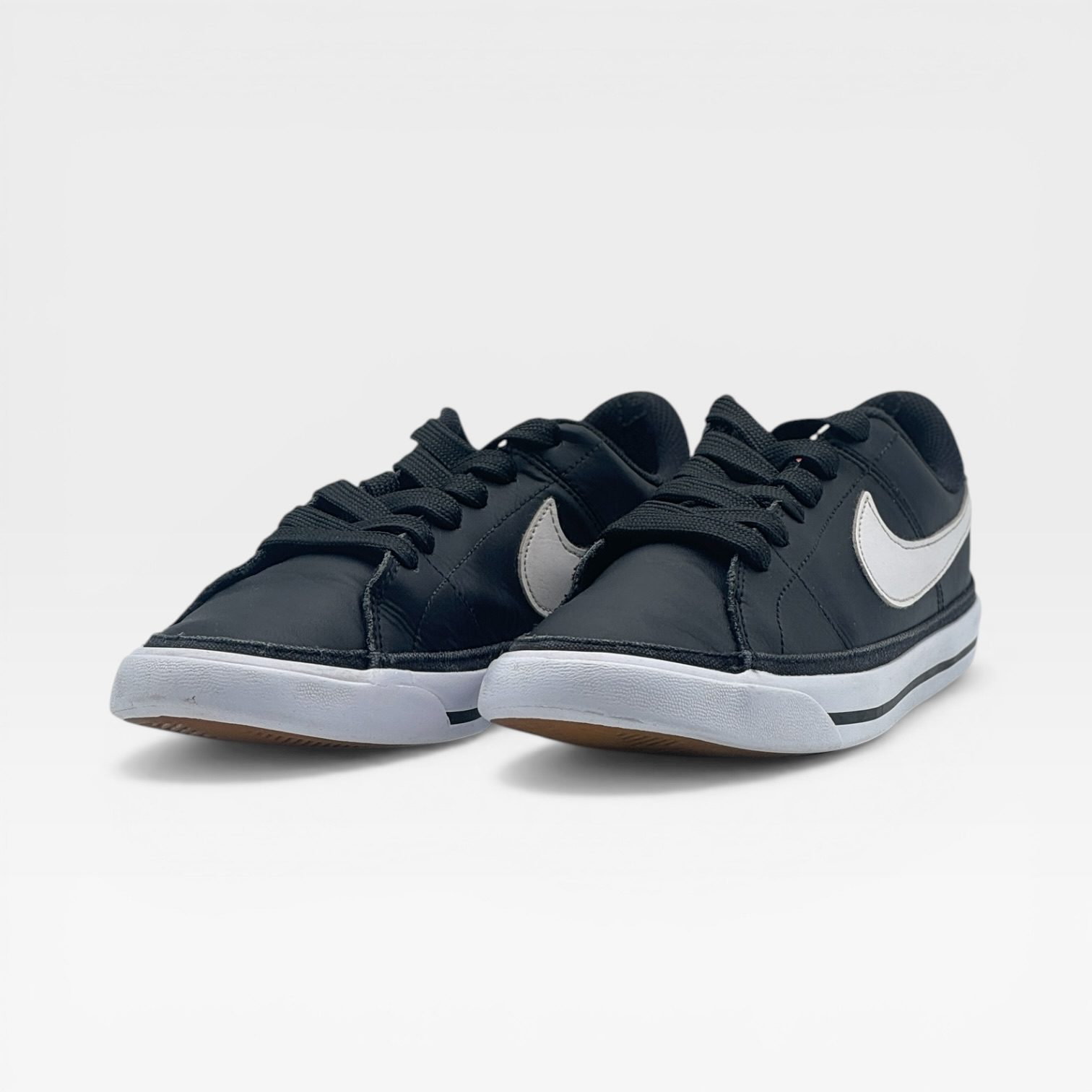 NIKE COURT LEGACY – Image 2