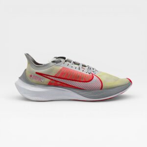NIKE ZOOM