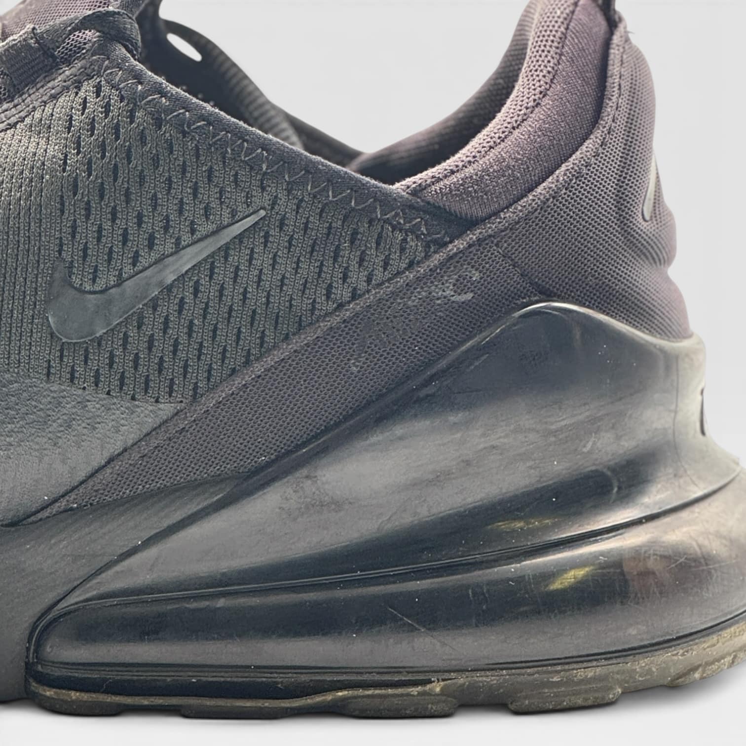 AIR MAX 270 – Image 4