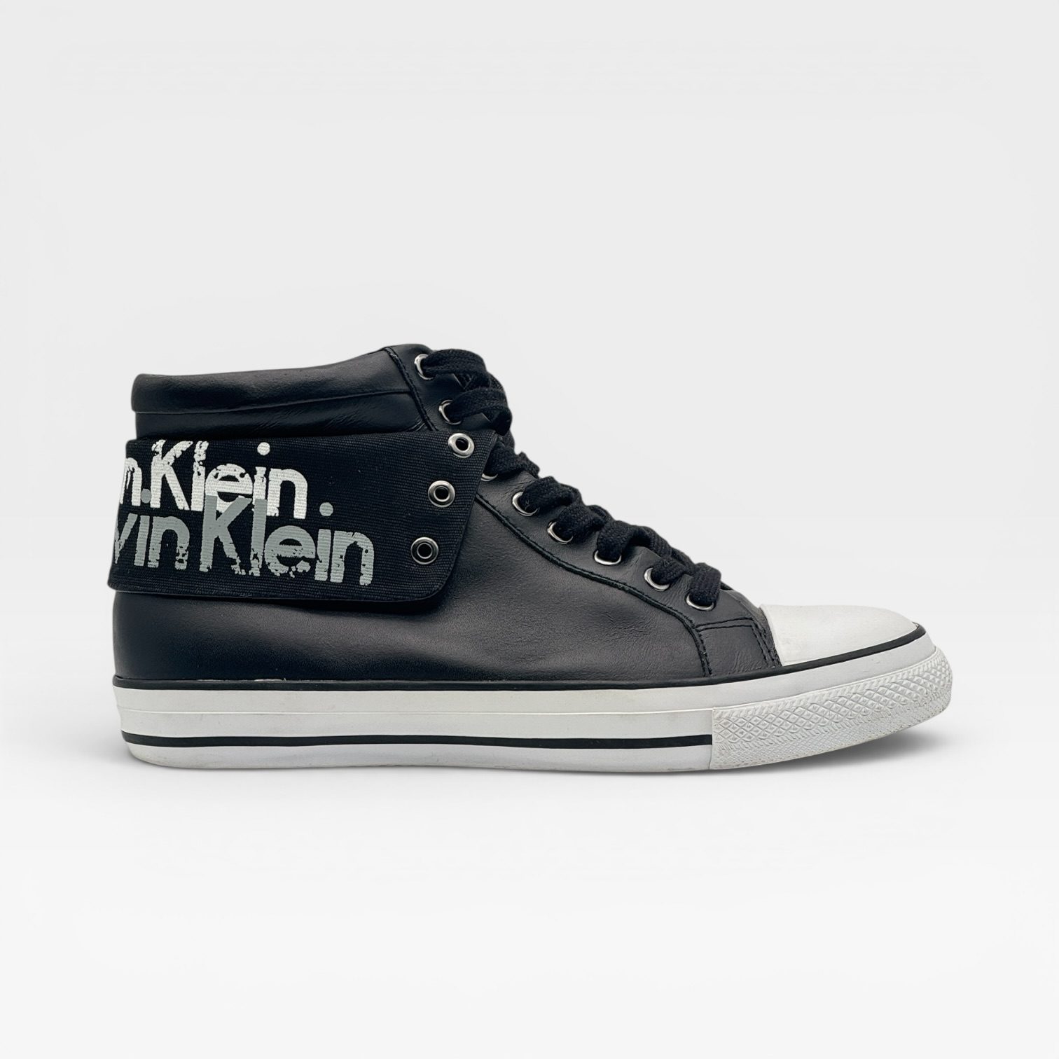 REBA ACTION LEATHER