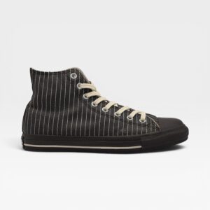 CHUCK TAYLOR