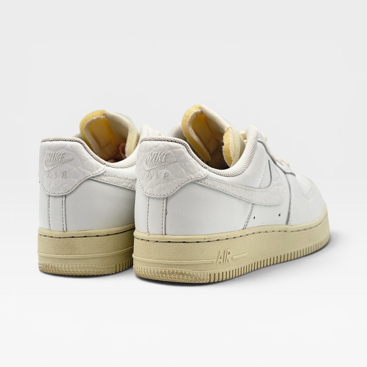 AIR FORCE 1 LOW "JEWELS" – Image 3