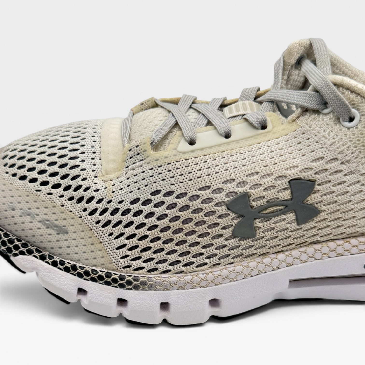 UNDER ARMOUR – Image 4