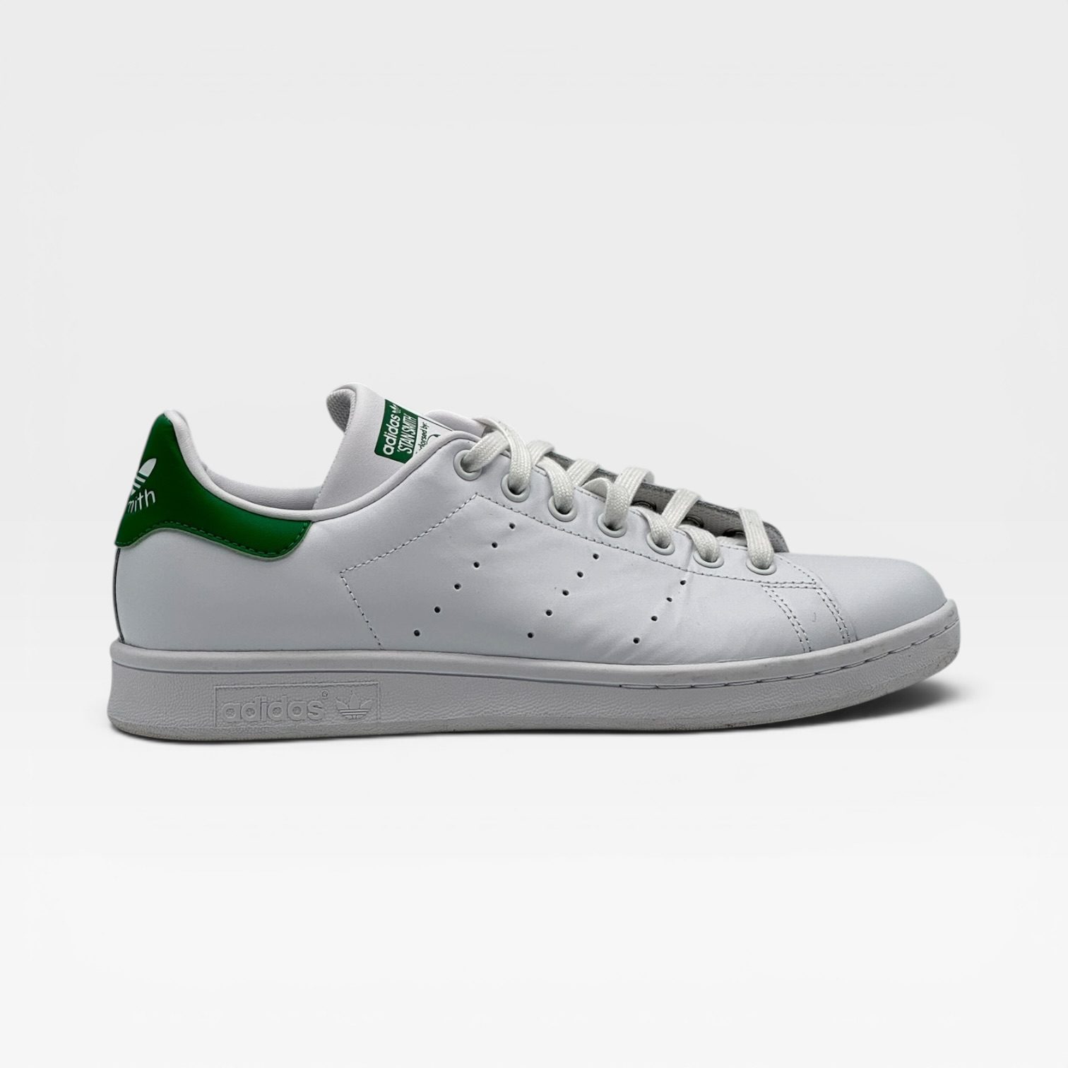 STAN SMITH