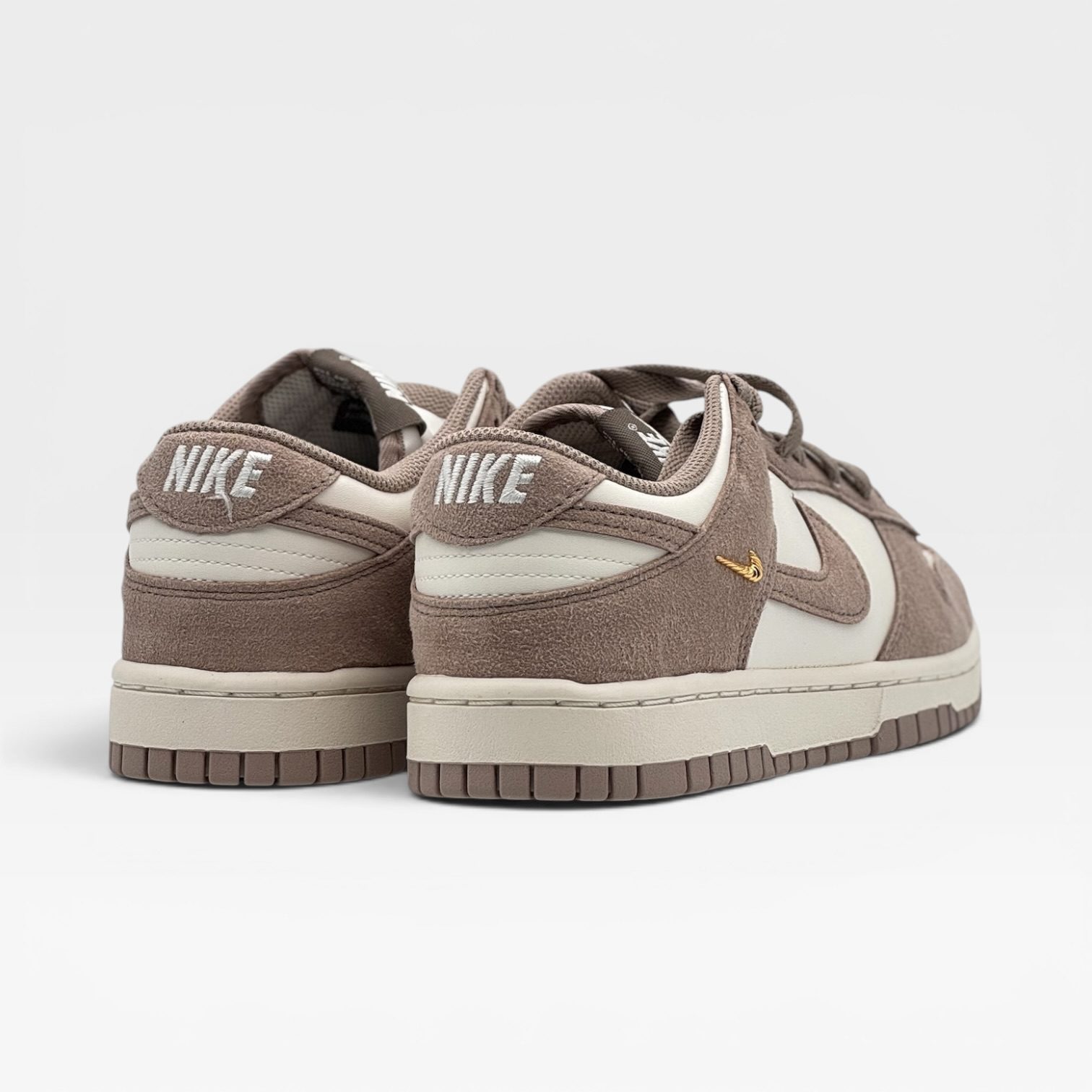 SPORTSWEAR – Image 3