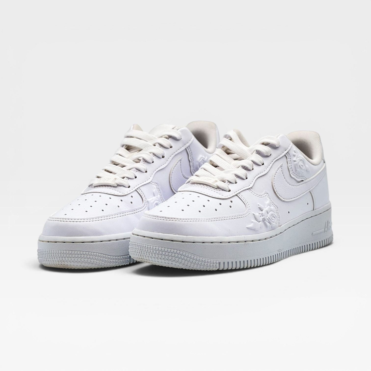 AIR FORCE 1 LOW WHITE ROSE – Image 3