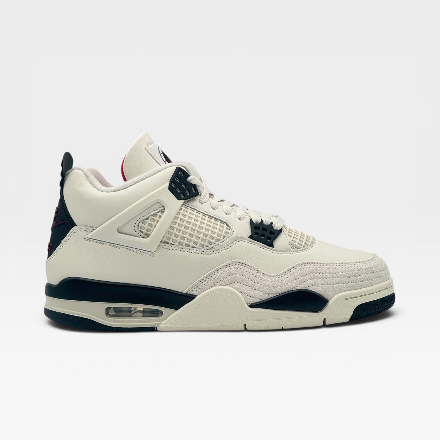 AIR JORDAN 4