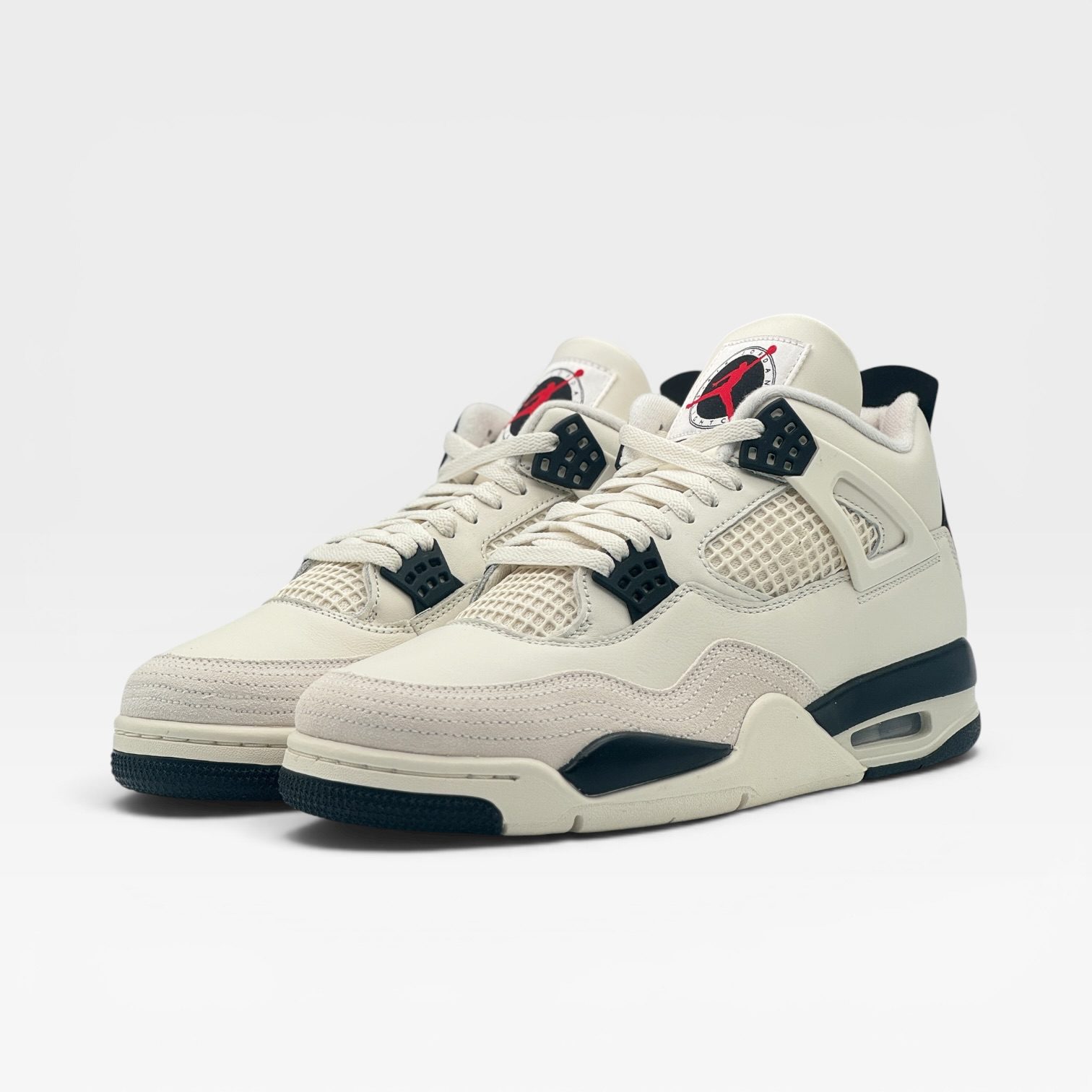 AIR JORDAN 4 – Image 2
