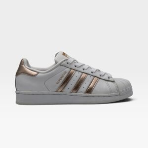 SUPERSTAR