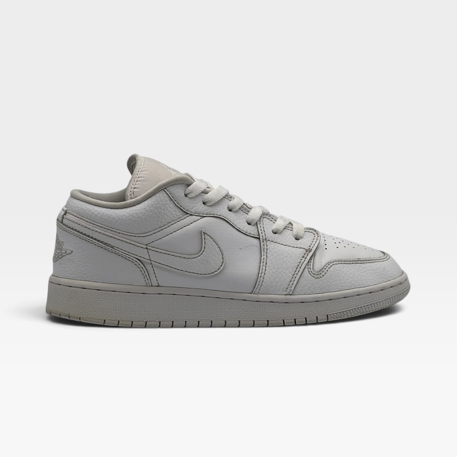 JORDAN LOW