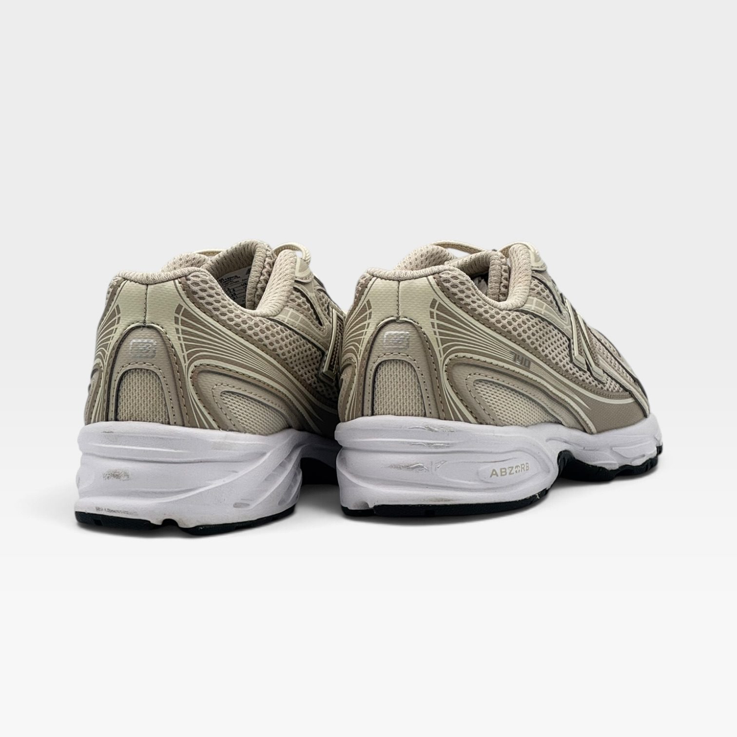 MR 530 – Image 3