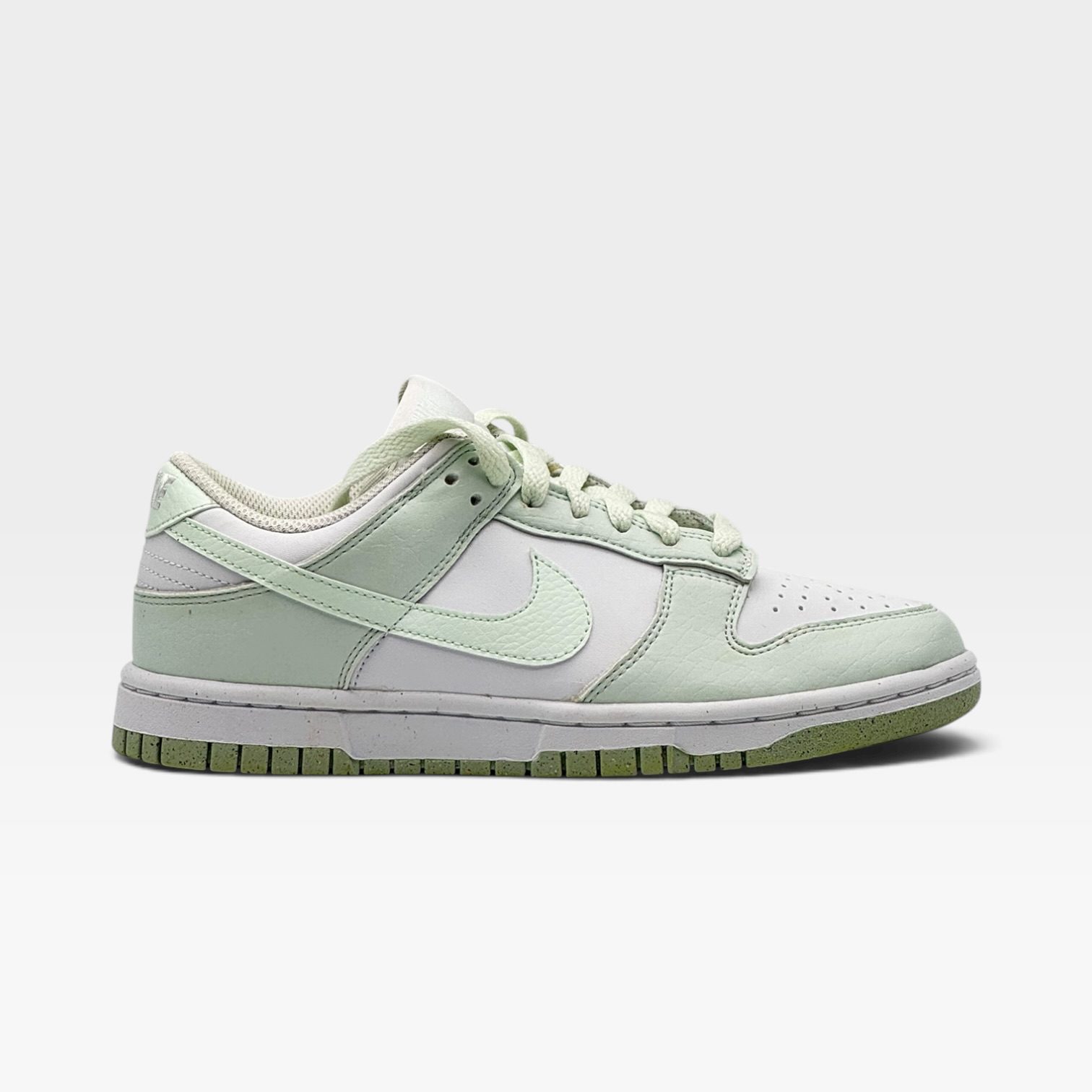 DUNK LOW NEXT NATURE