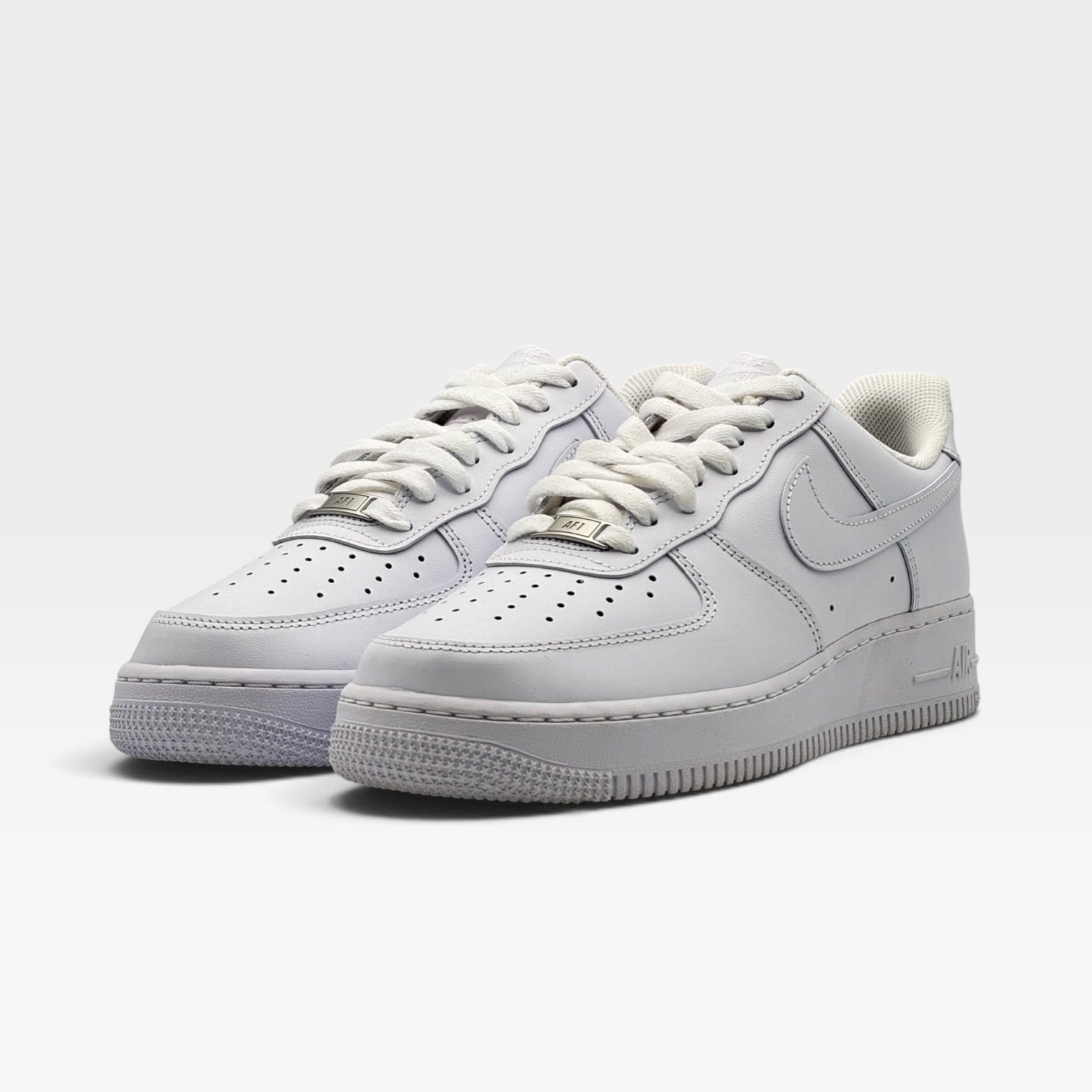 AIR FORCE 107 – Image 2