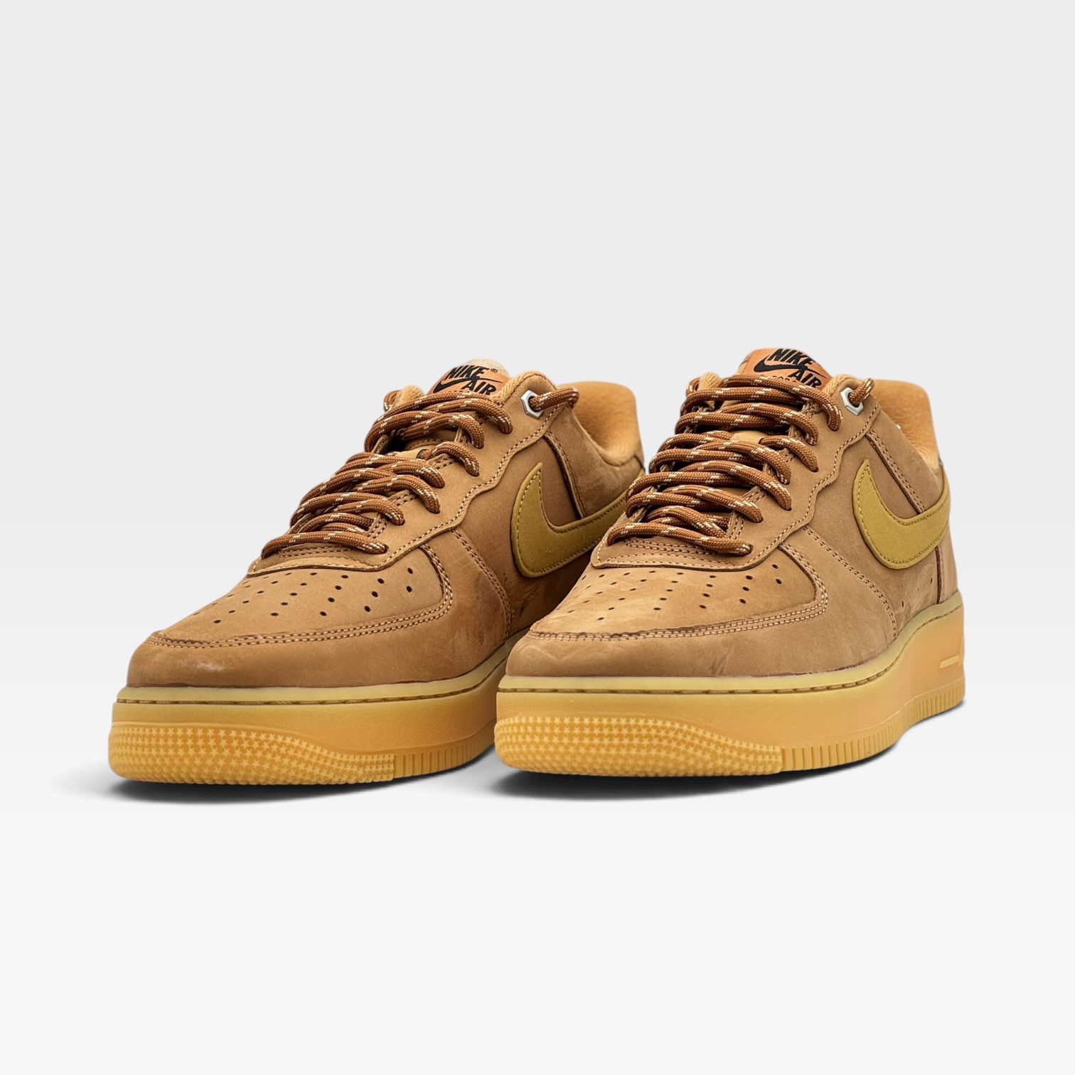 FORCE 1 LOW NUBUCK – Image 2